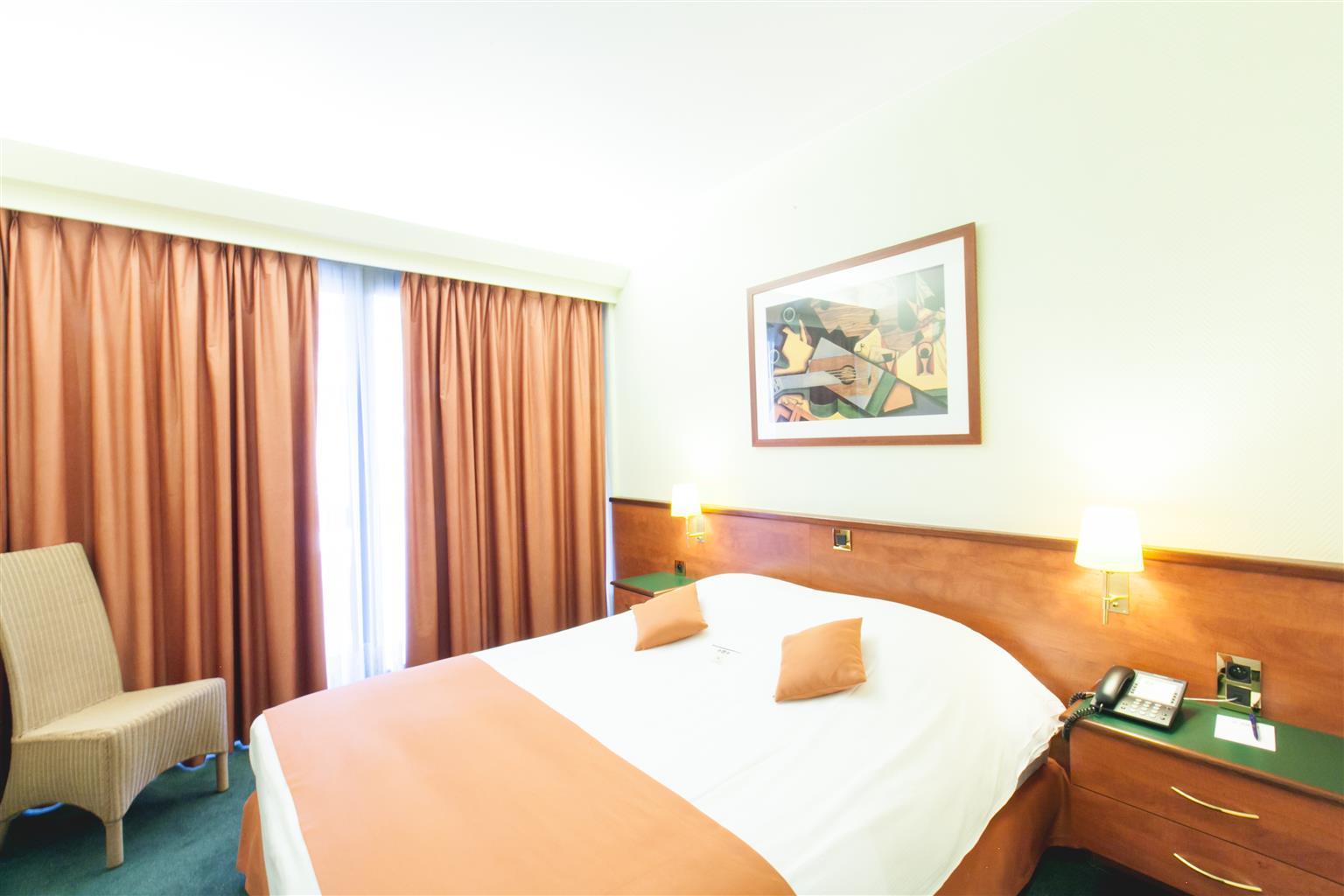 Hotel Best Western County House Saint-Gilles Exteriér fotografie