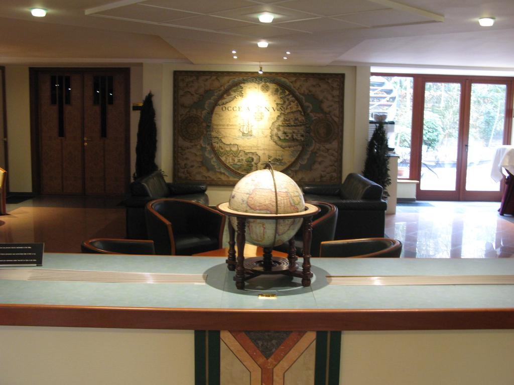 Hotel Best Western County House Saint-Gilles Exteriér fotografie